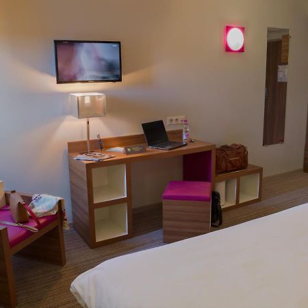 Ibis Styles Castres Ξενοδοχείο Εξωτερικό φωτογραφία